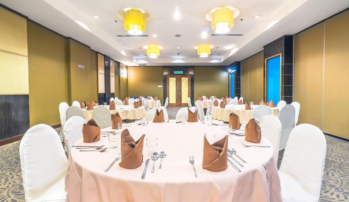 Crystal Crown Hotel Kuala Lumpur Exterior photo