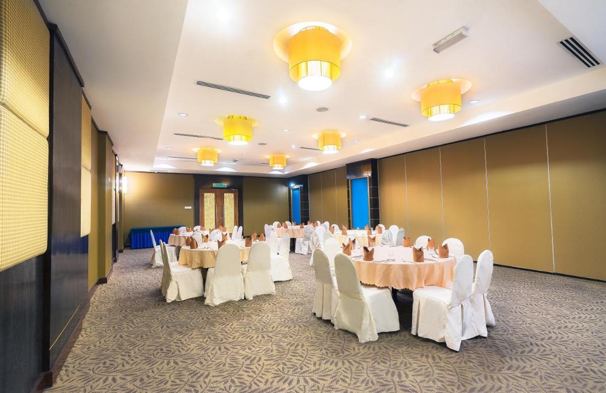 Crystal Crown Hotel Kuala Lumpur Exterior photo