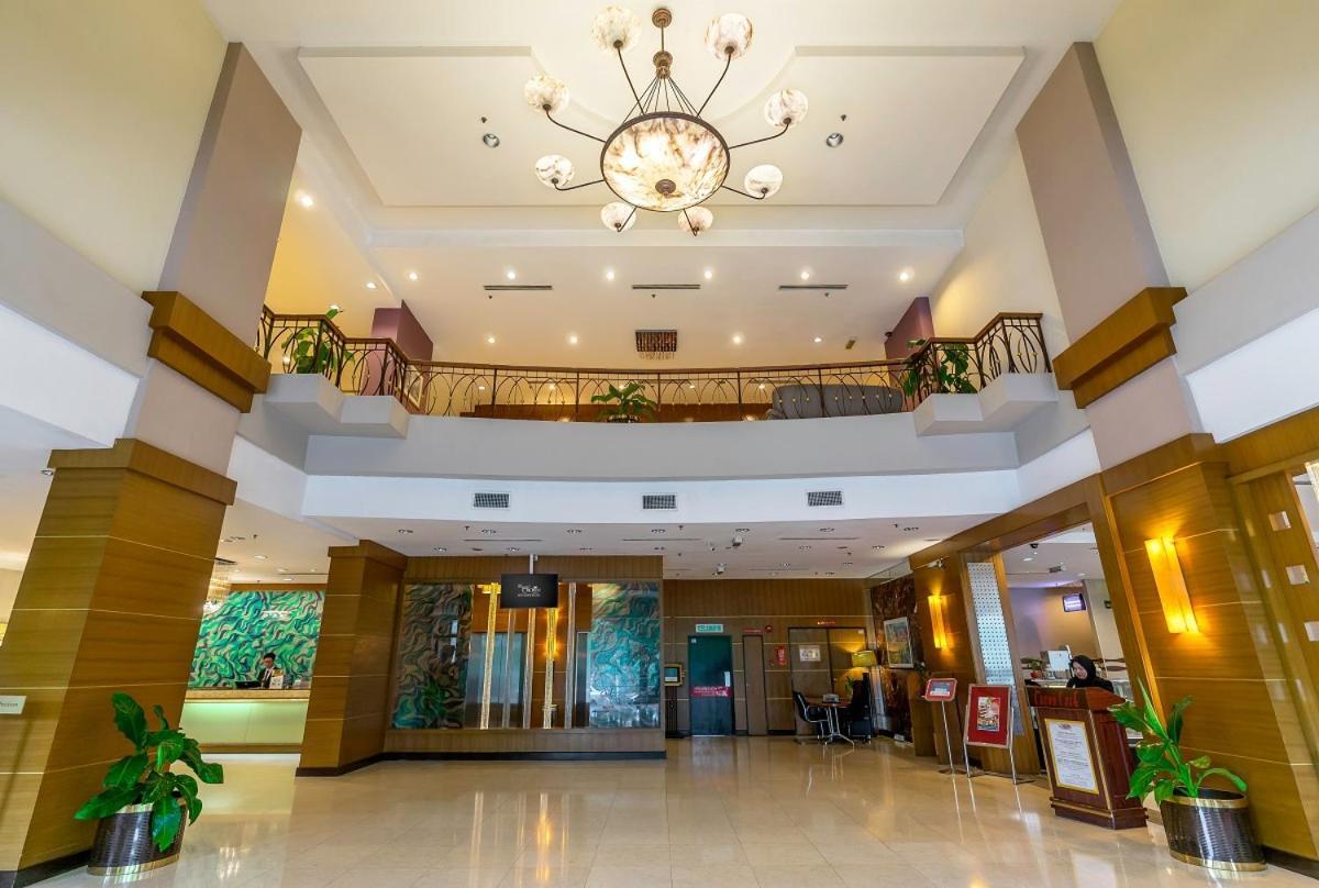 Crystal Crown Hotel Kuala Lumpur Exterior photo