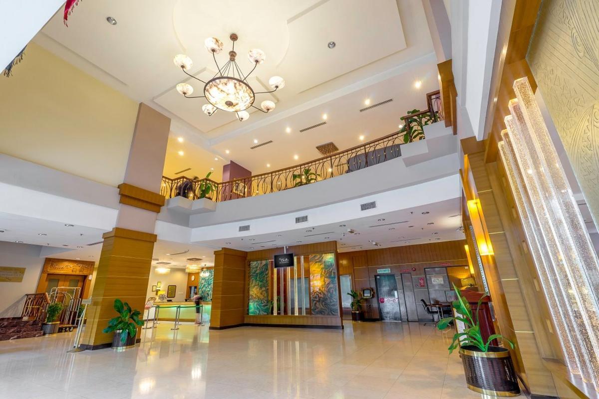Crystal Crown Hotel Kuala Lumpur Exterior photo